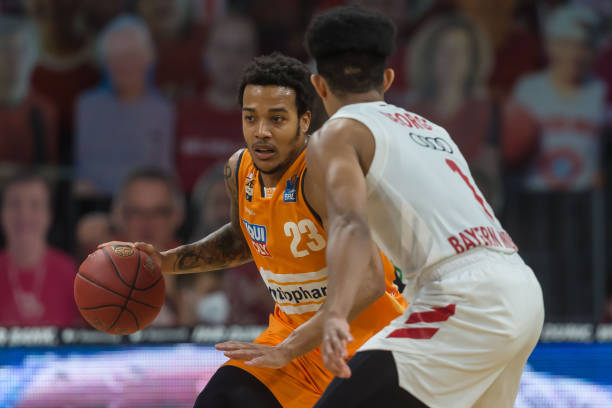 速度和防守 速度和防守