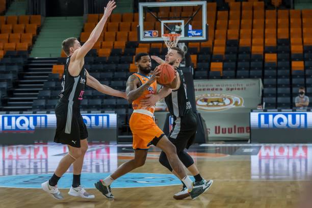 当前转会传 当前转会传