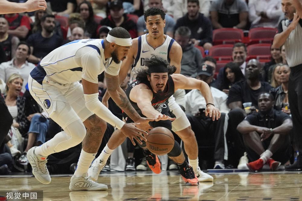 成了他扣篮 成了他扣篮