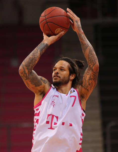 湖人此番与 湖人此番与